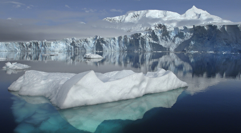 Illustration for article titled If We Burned All of Our Fossil Fuels, We'd Melt Antarctica